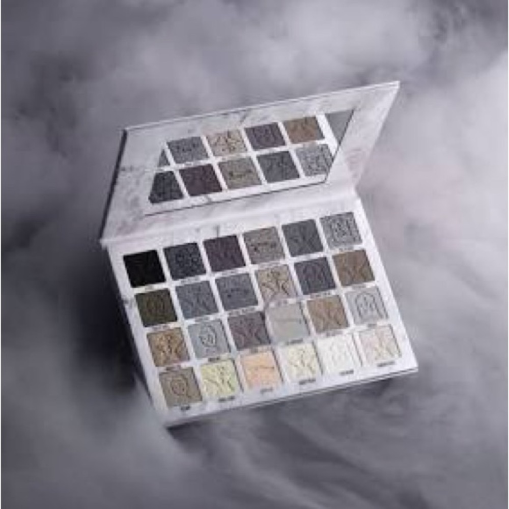 Jeffree Star Cosmetics Cremated Eyeshadow Palette